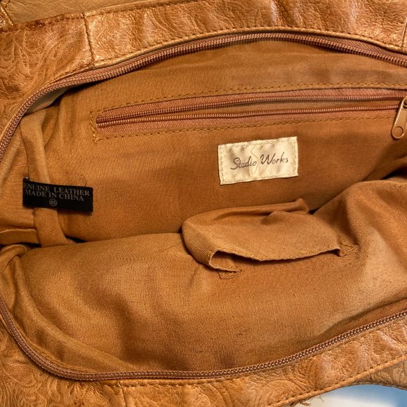 Studio Works Tan Leather Embossed Women's Purse - Picture 5 of 7